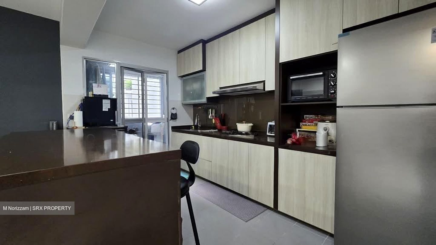 Blk 674B Fern Grove @ Yishun (Yishun), HDB 5 Rooms #581594841